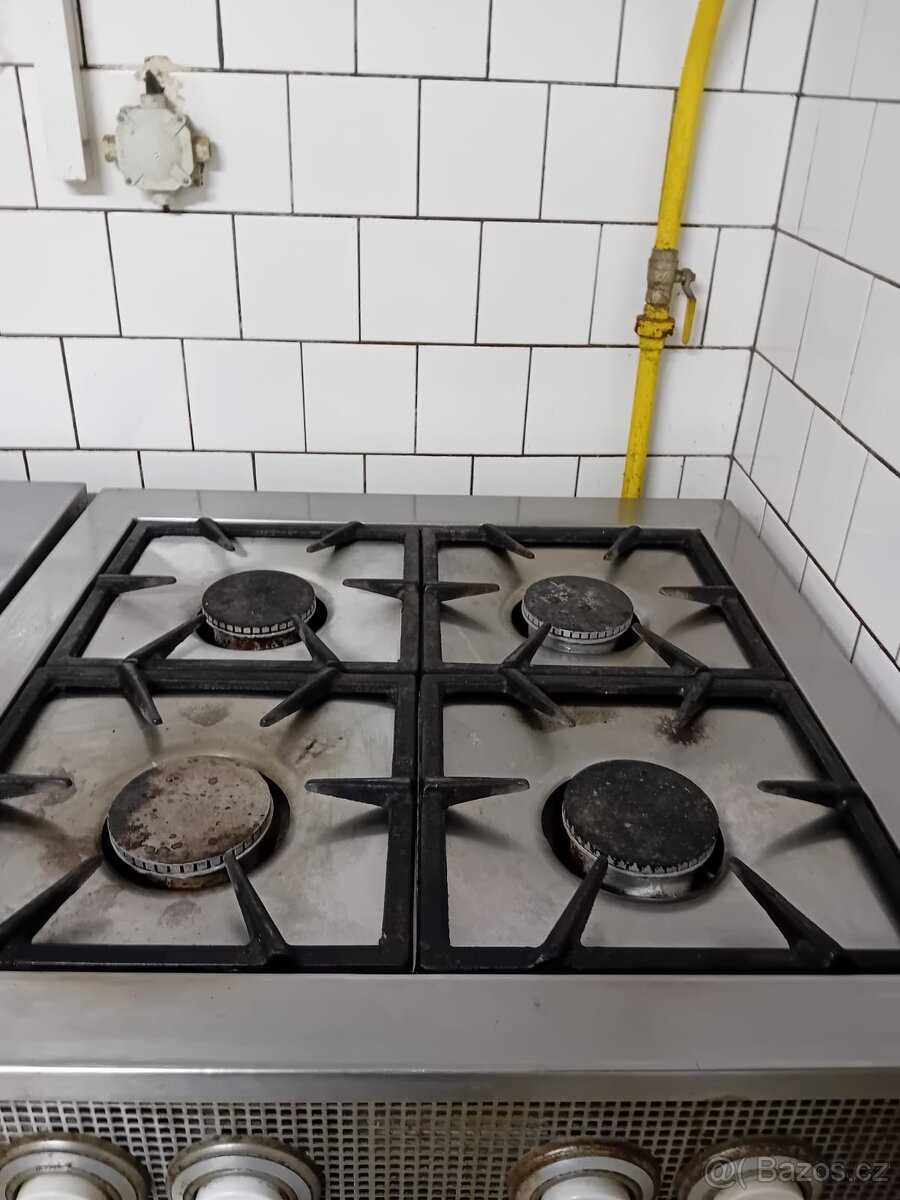 Plynový sporák gastro - 4