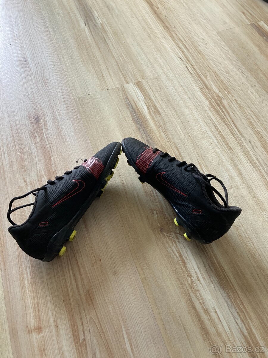 Dětské kopačky Nike - 4