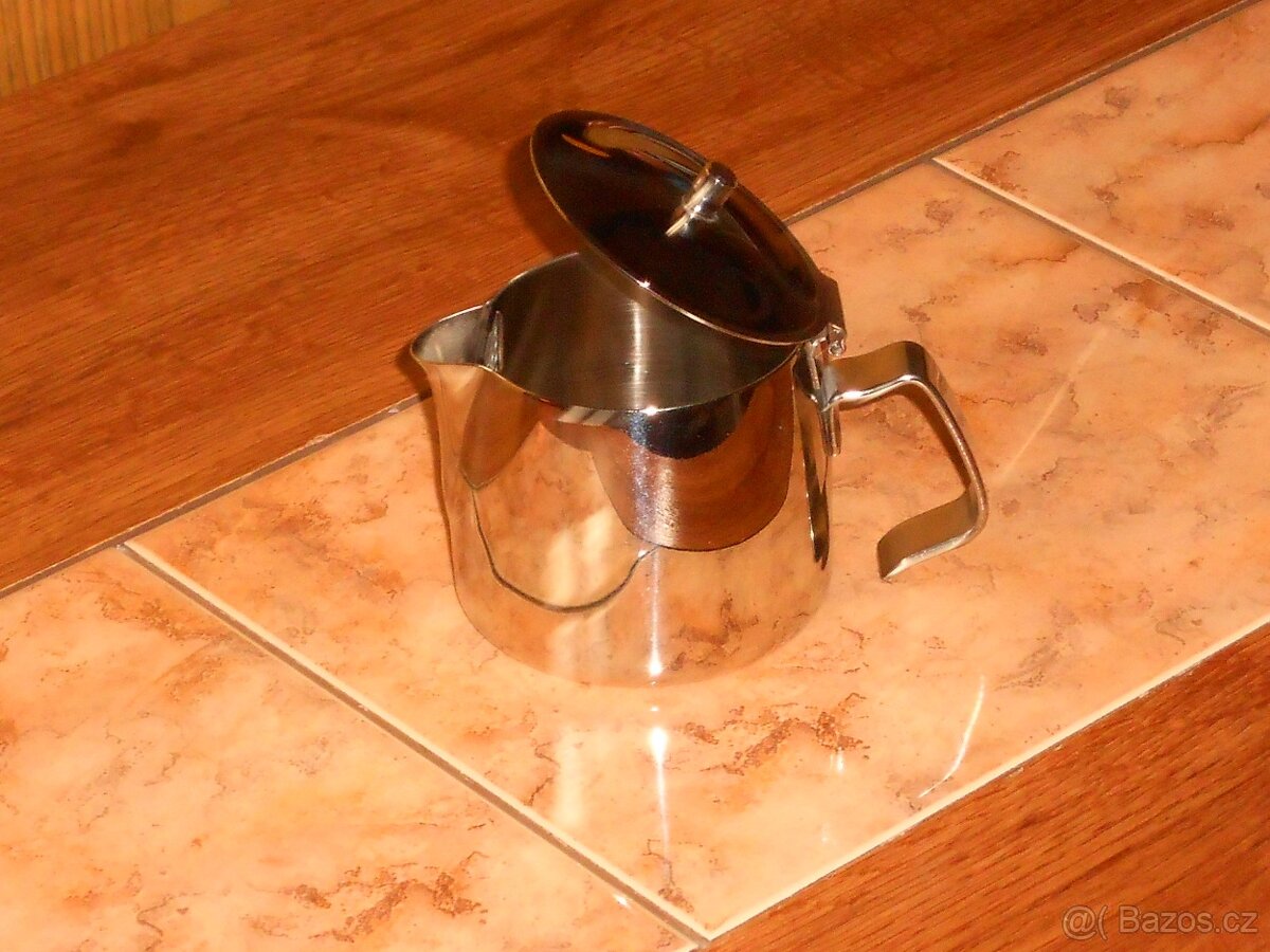 Mlékovka antikorová. - 4