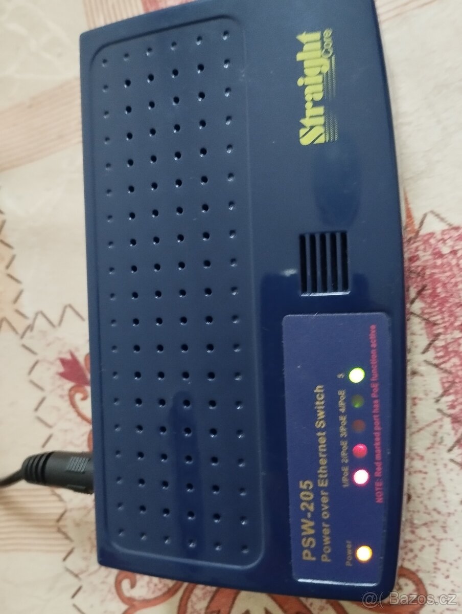 Switch StraightCore PSW-205 5xLAN 4xPoE - 4