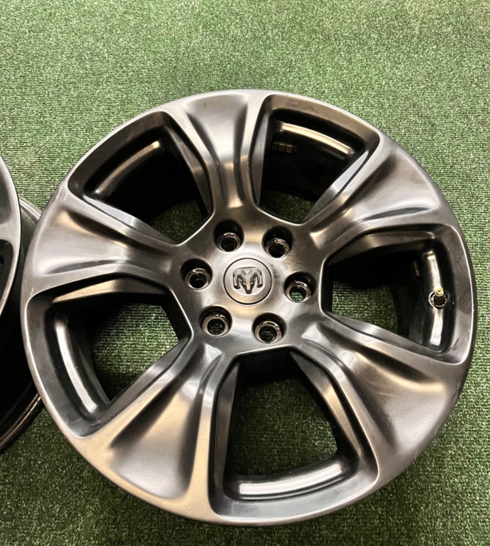 2Ks. Alu Dodge RAM 1500 5.Gen - Black - 4