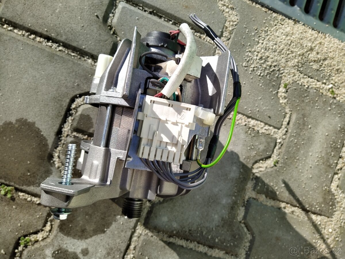Motor Whirlpool - 4