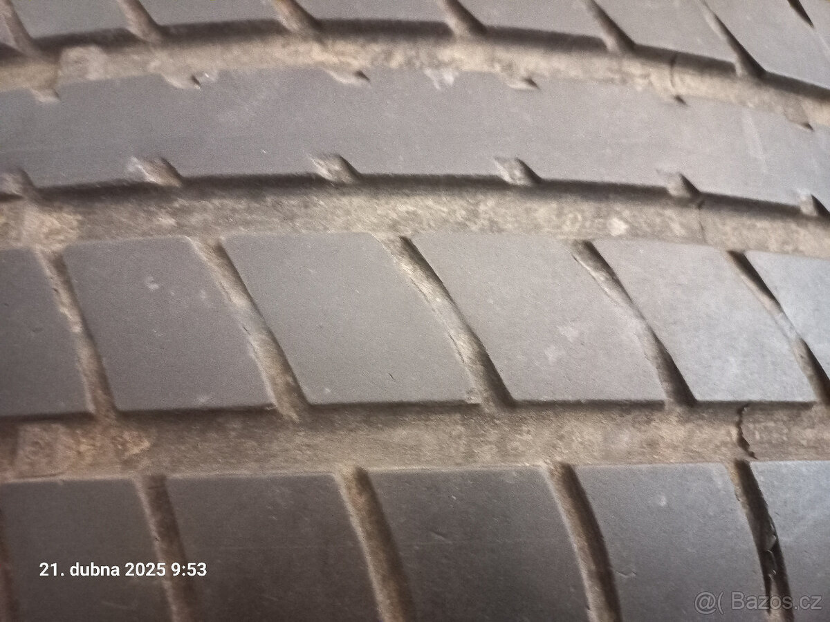 Alu kolo 235/45 R17 - 4