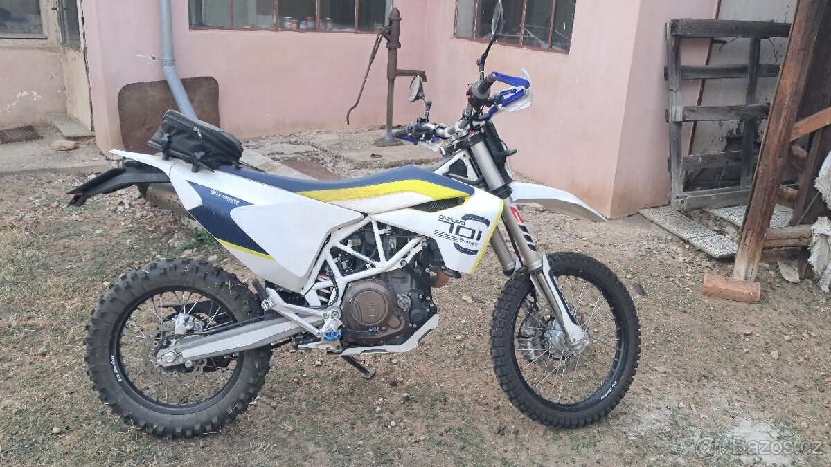 Prodám Husqvarna 701 RV2017 + vozík na 2 moto