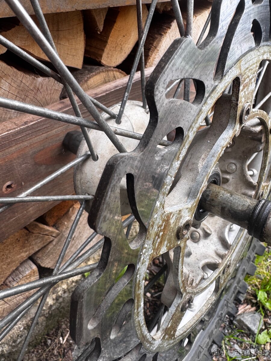 Kola Suzuki RM 250 1998 - 4