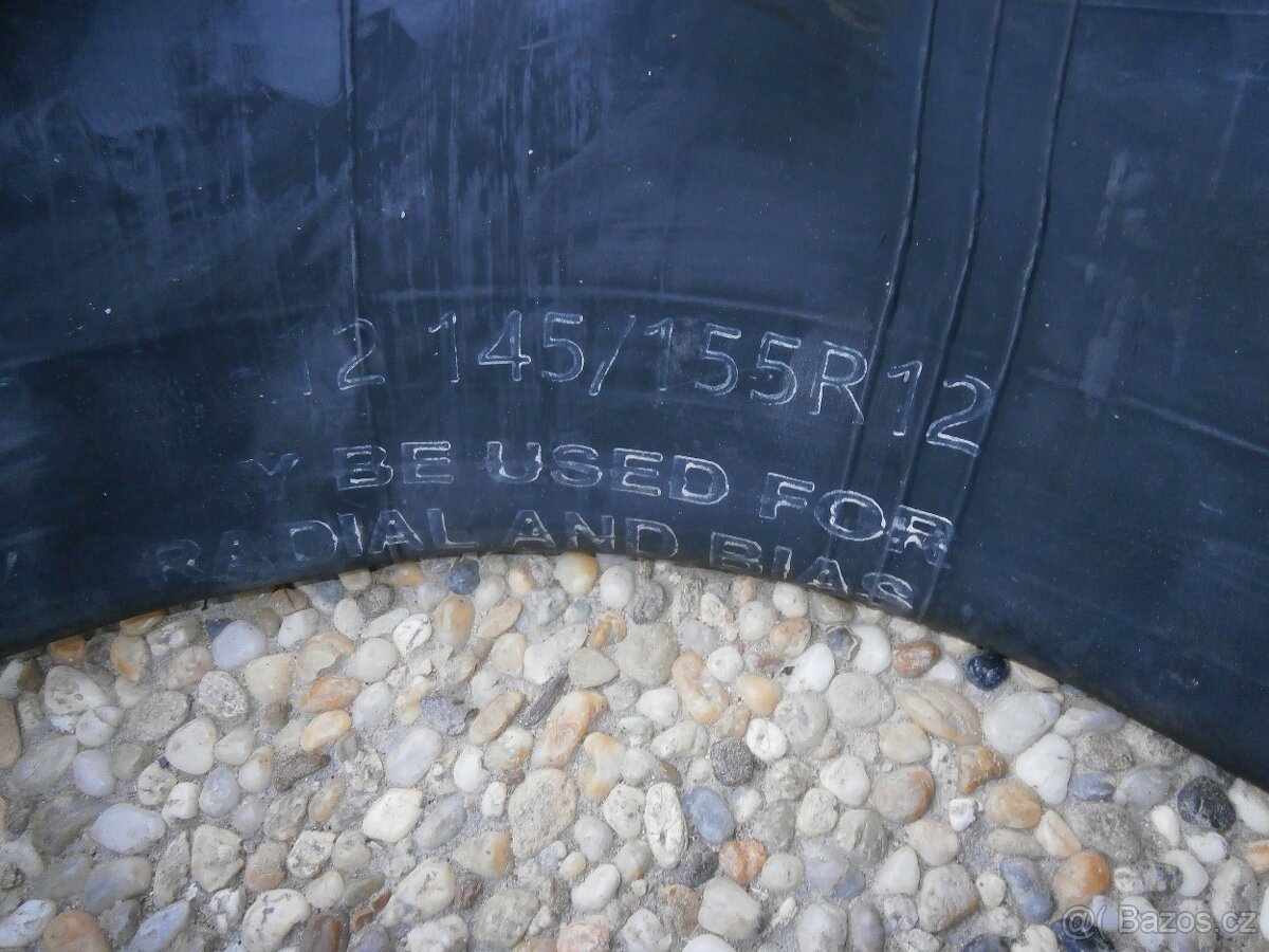 Prodám šípové pláště a duše 6.00-12 pasuje na vari - 4