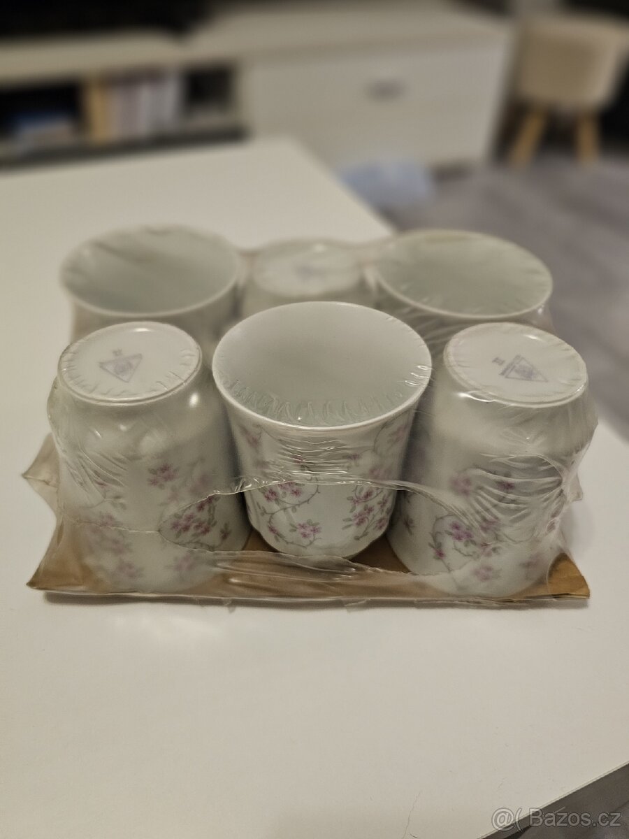 Sada hrnků - 4