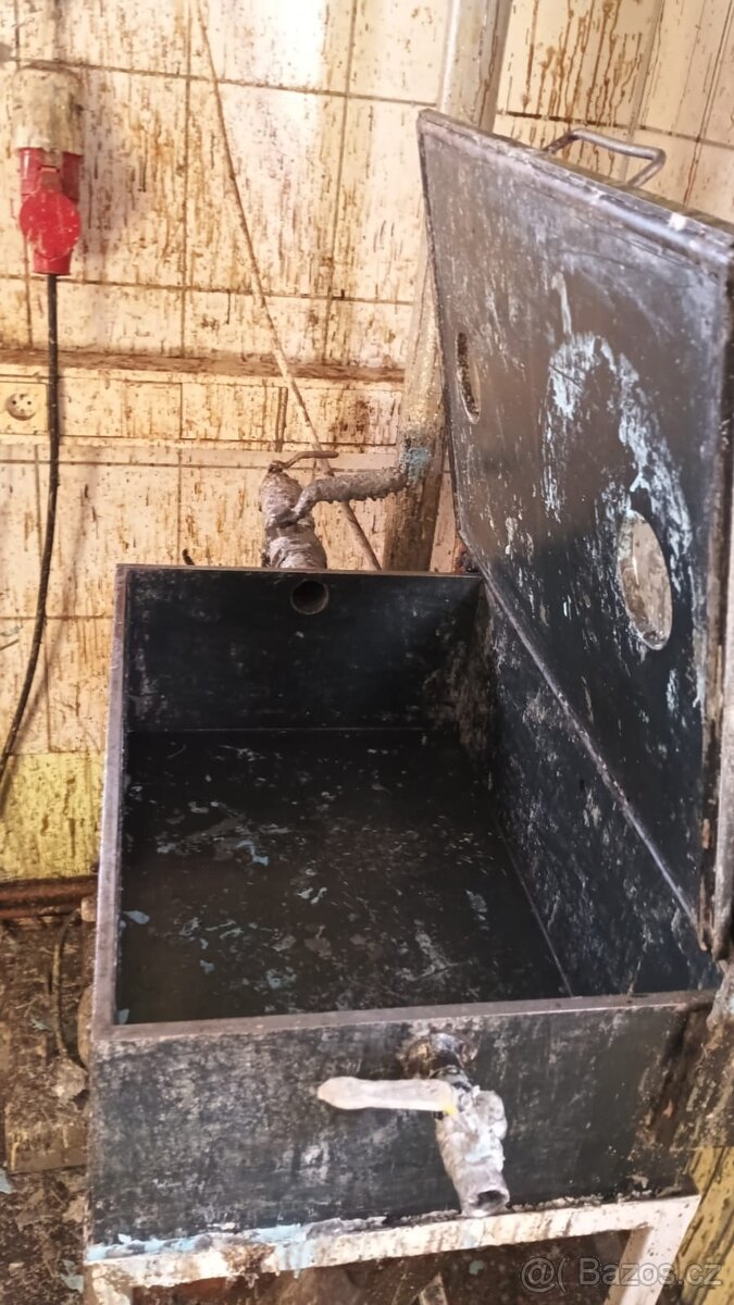 Vývěva s autoklavem - 4