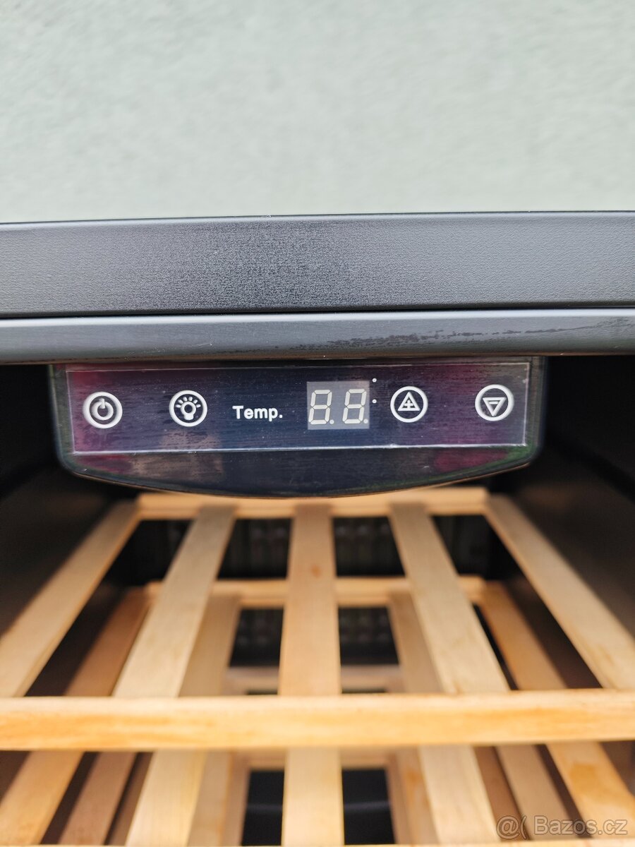 Vinotéka Klarstein vino vino 26 láhví - 4