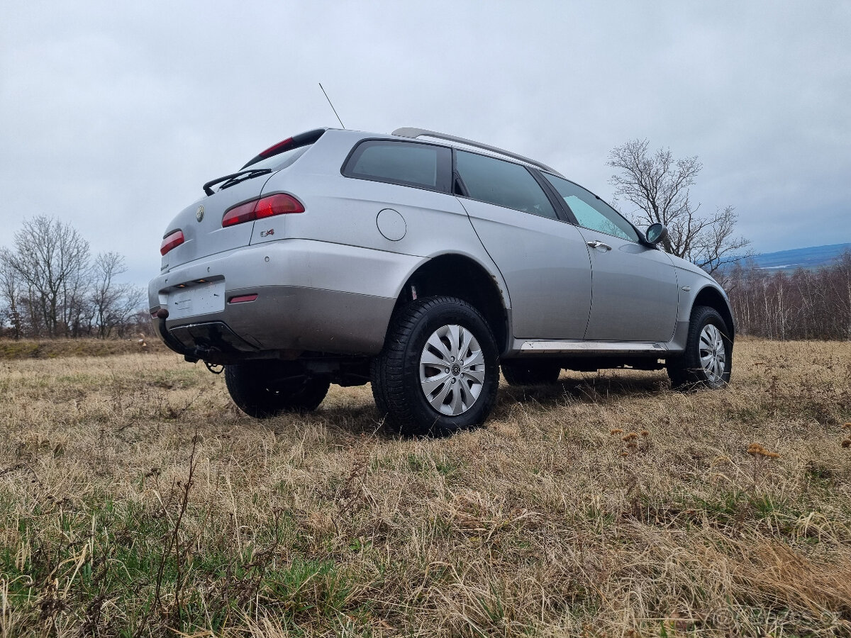 Alfa Romeo Crosswagon 1.9 jtd Q4 - 4