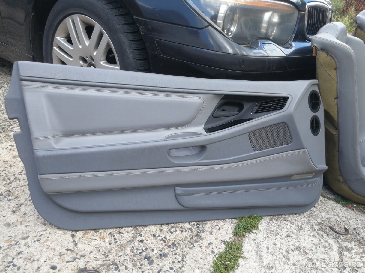 BMW 850 e31 Interier - 4