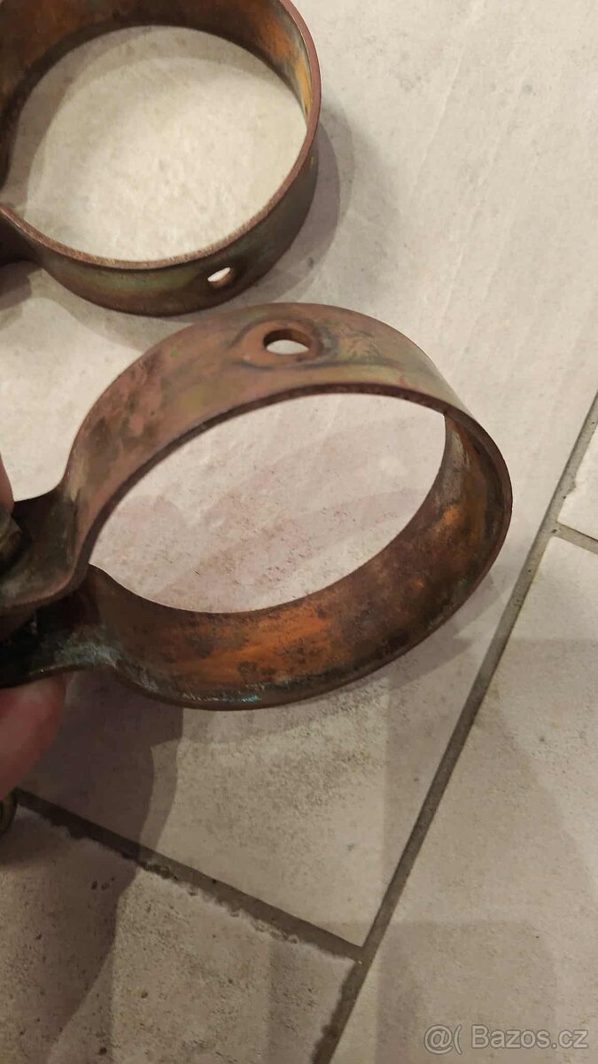 Uchycení houpačky s kruhovou objímkou a karabinou - 4