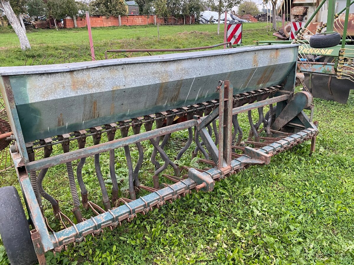 Secí stroj Roudnicky 3m - 4