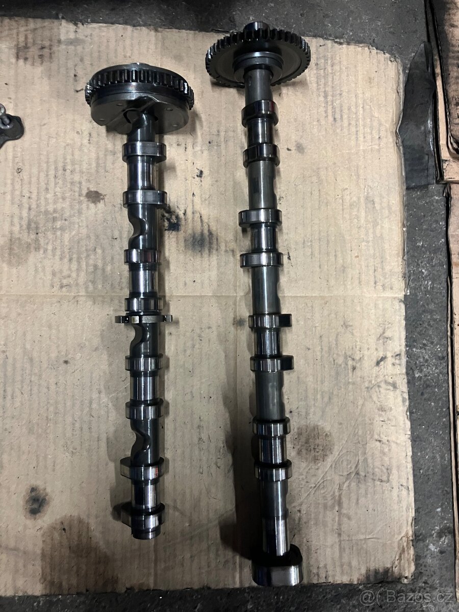 Hlava motoru 2.0tfsi CCZ - 4