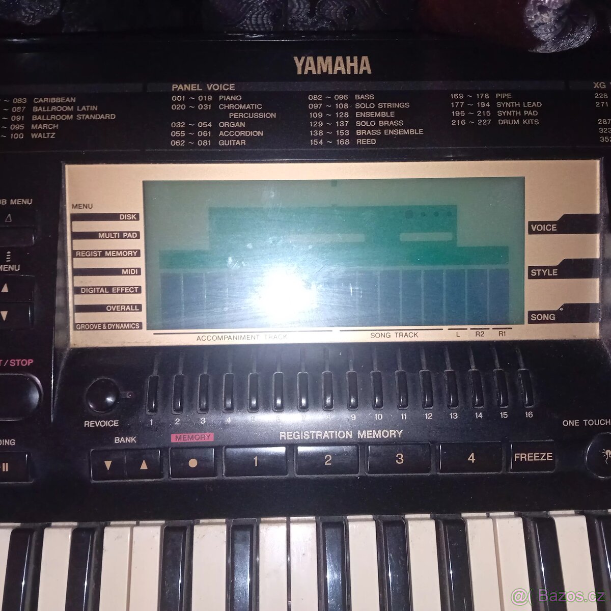 YAMAHA - 4