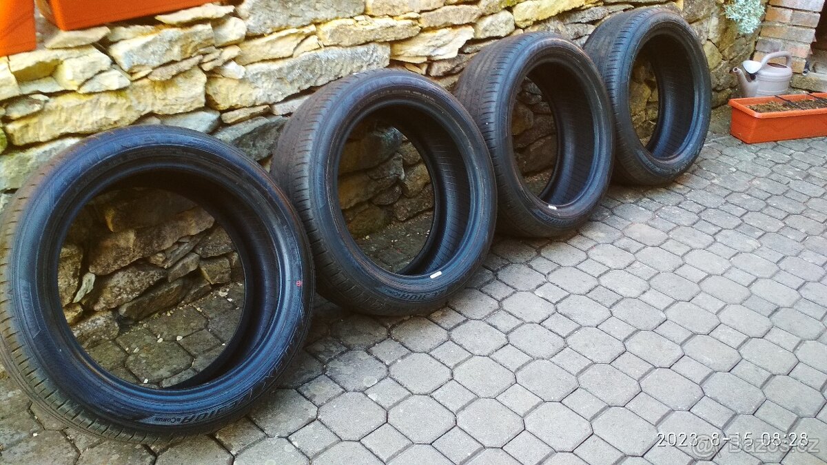 GUMY NA OSOBNÍ AUTO - 4