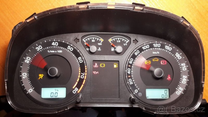 Budiky Octavia 1 MFA, benzín, 3gen. CAN, ciferníky Superb - 4