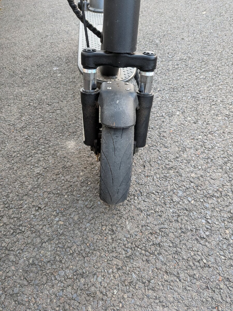 Elektro koloběžka Lambreto Max - 4