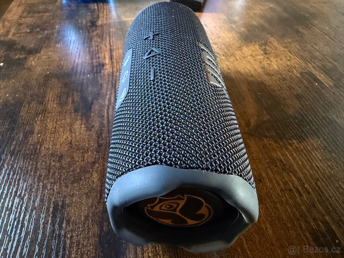 JBL Flip 7 Tomorrowland - 4