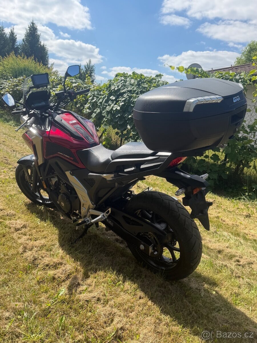 HONDA NC 750X - 4