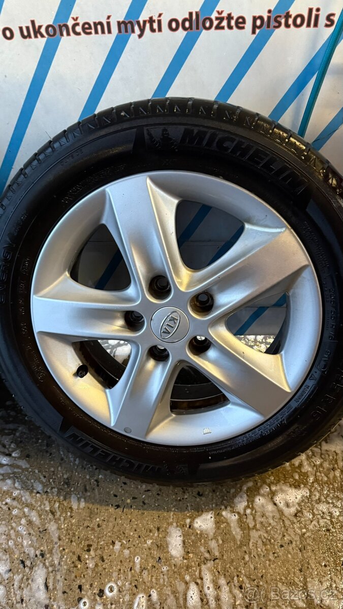 Originální alu kola KIA 16" + letní pneu Michelin Energy Sa - 4