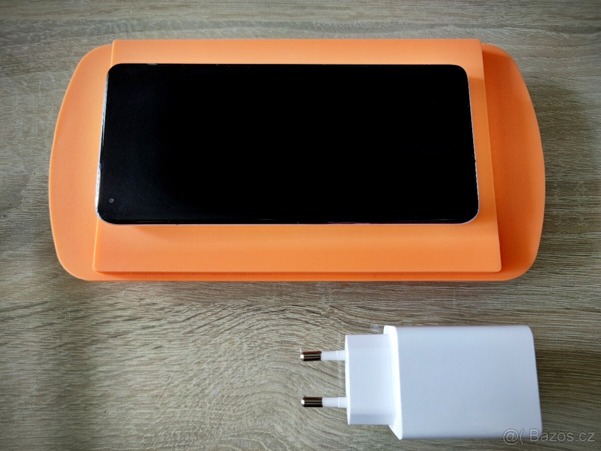 Prémiový Xiaomi Mi 11, 8GB/256GB, 5G (TOP STAV) NOVÁ BATERIE - 4