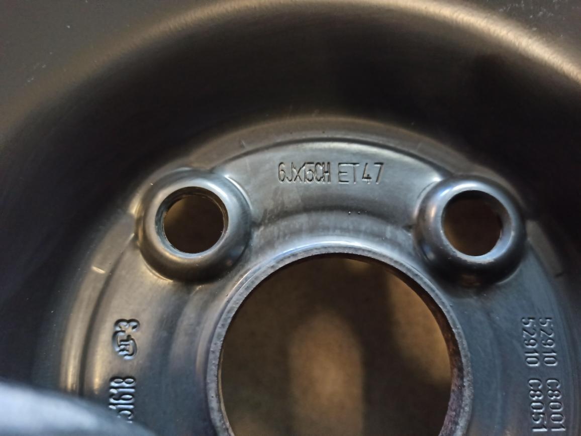 Plechové ráfky originál Hyundai 6Jx15 ET47 - 4