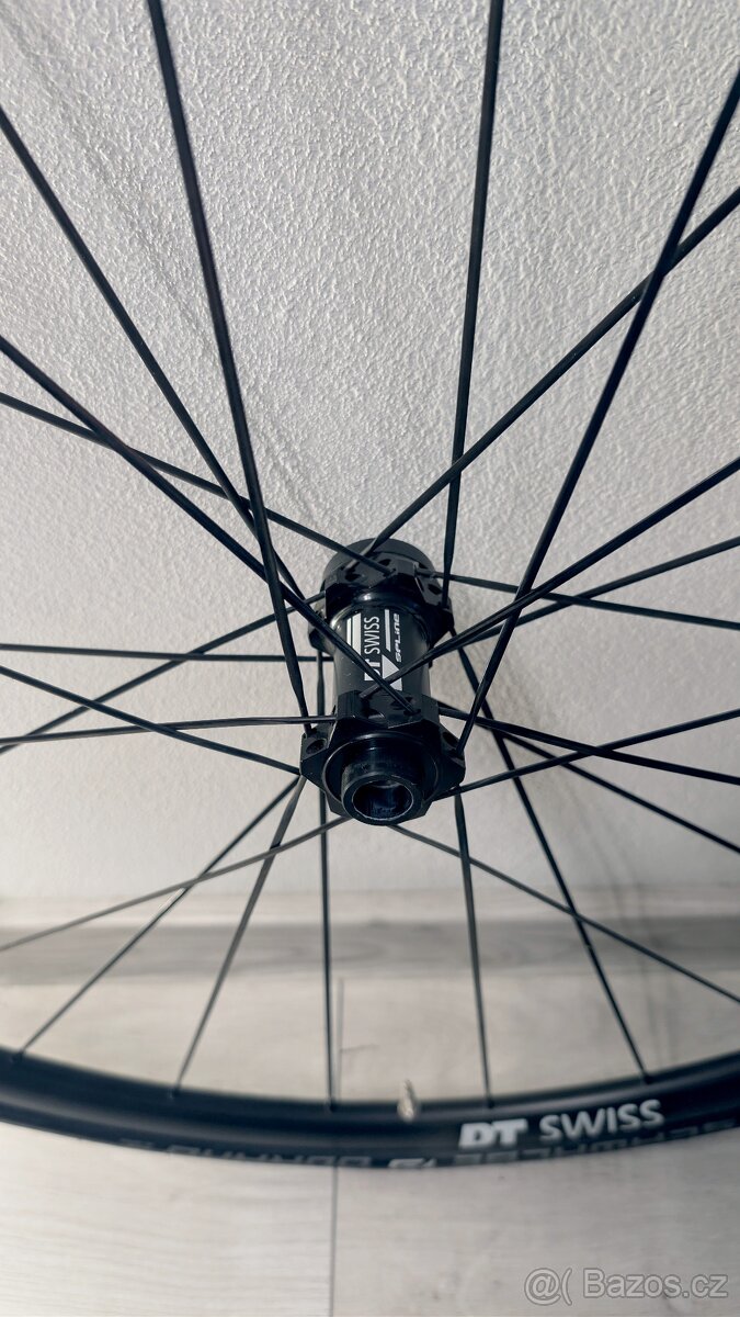 Prodám set DT Swiss R24 db Spline 100% stav dle foto - 4