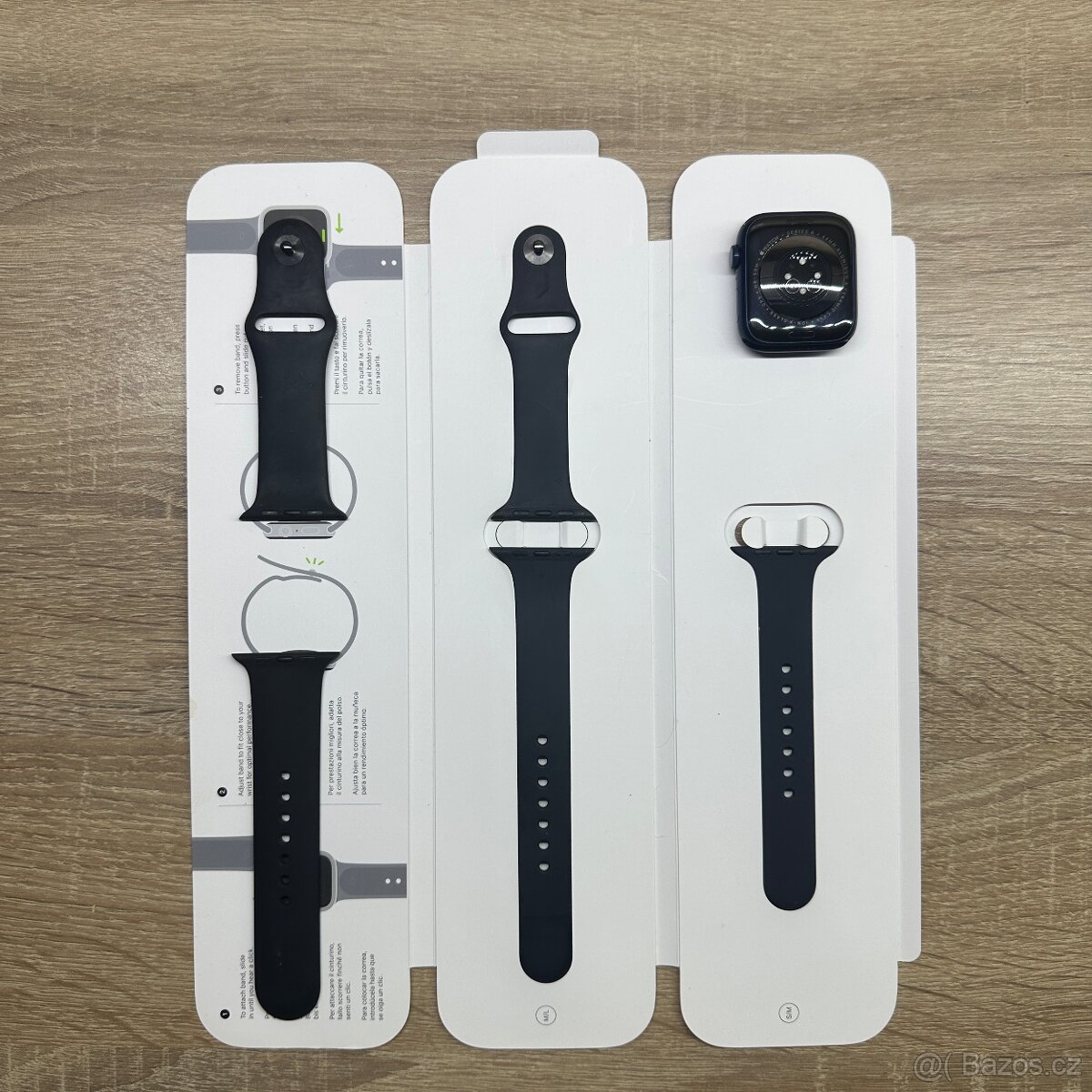 APPLE WATCH 6 44mm | 85% Baterie | Minimum oděrek - 4