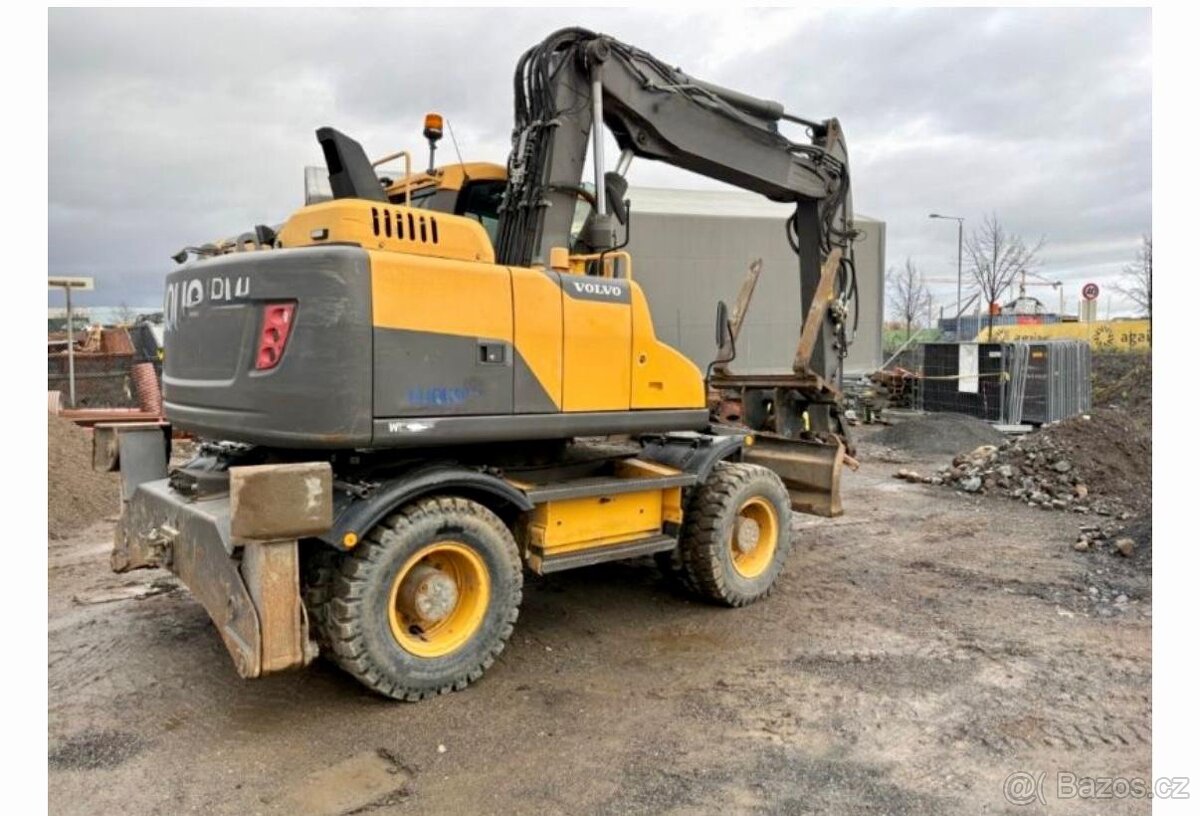 Kolový otočný bagr VOLVO EW 140D - 4