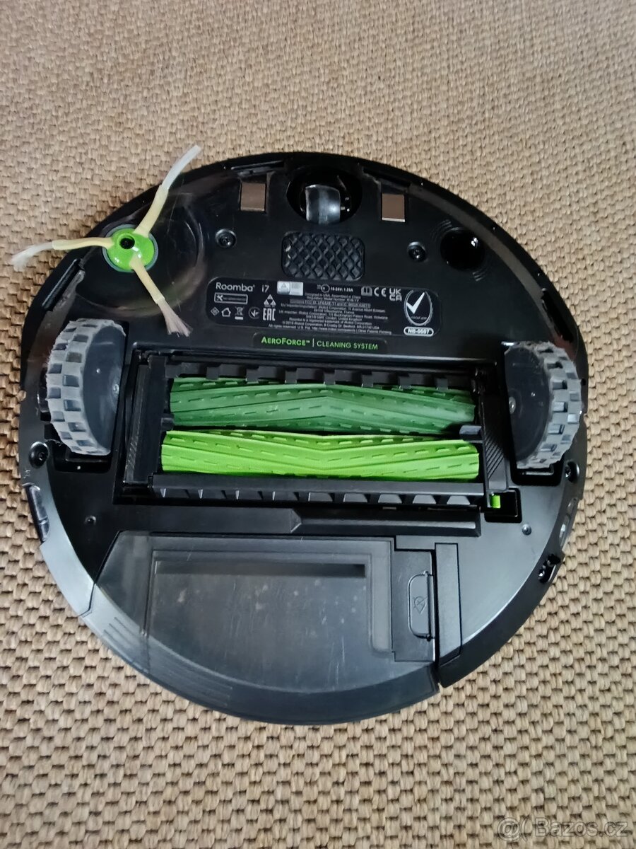 Vysavač Roomba i7 - 4