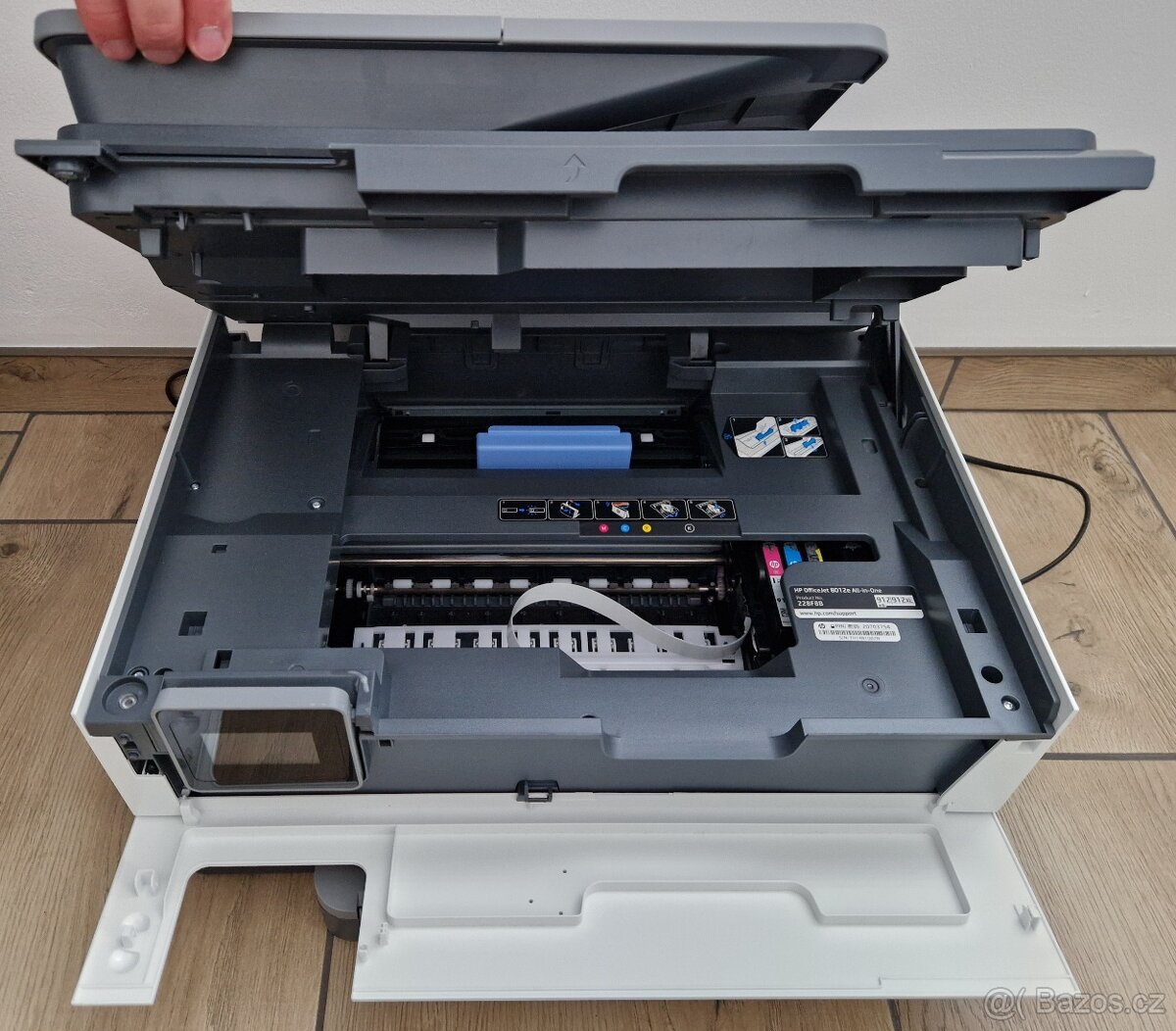 Tiskárna HP OfficeJet 8012e All-in-One - 4