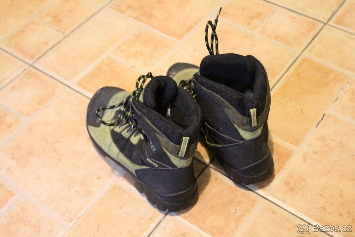 Treková obuv zn. Mt. Kinley, vel. 37 - 4