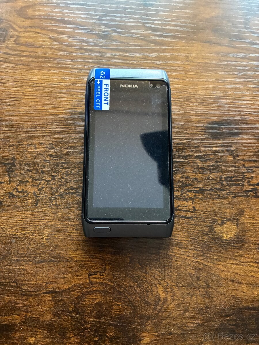 📱 Nokia N8 – black - 4