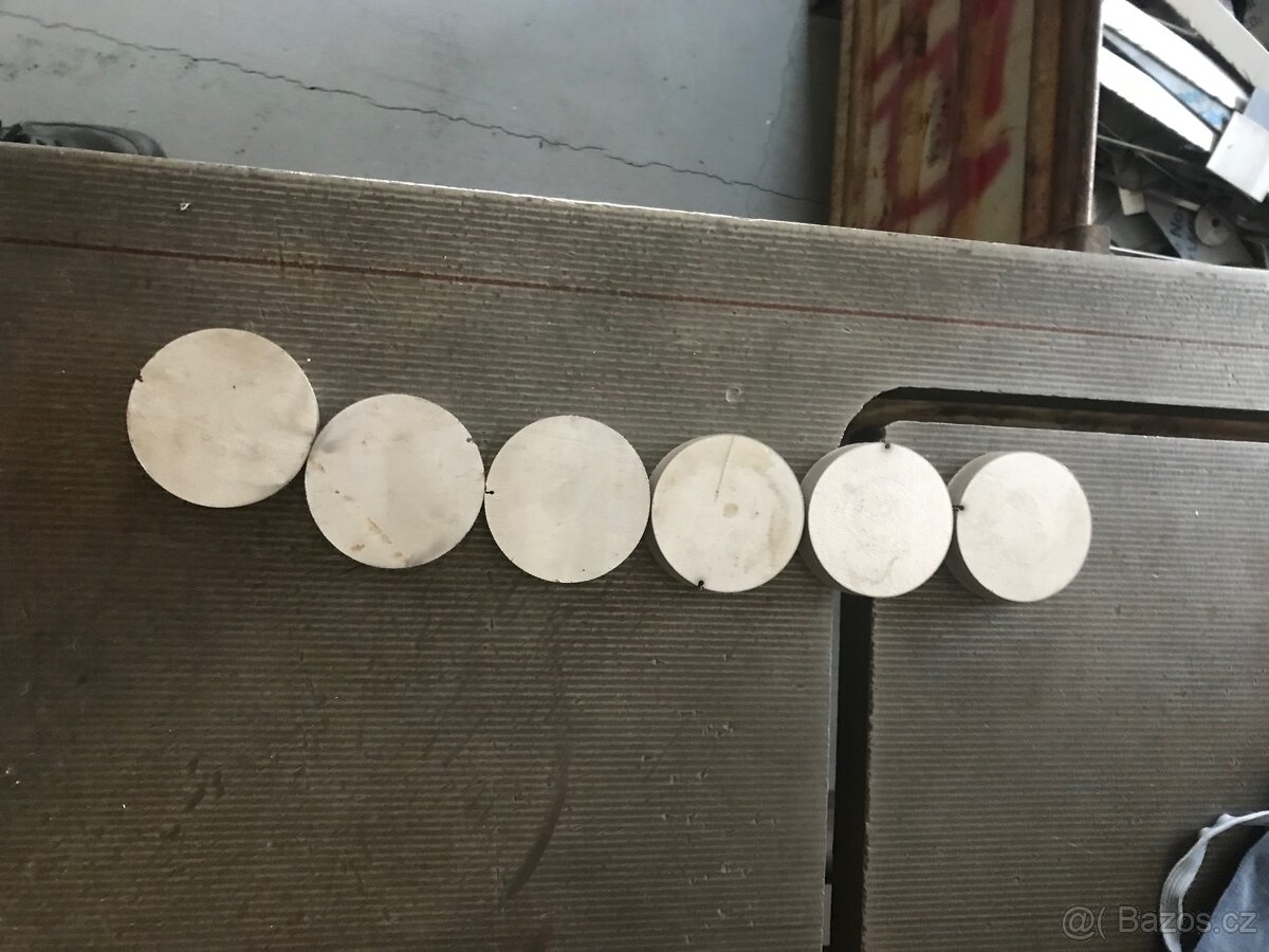 Nerezový materiál - 4