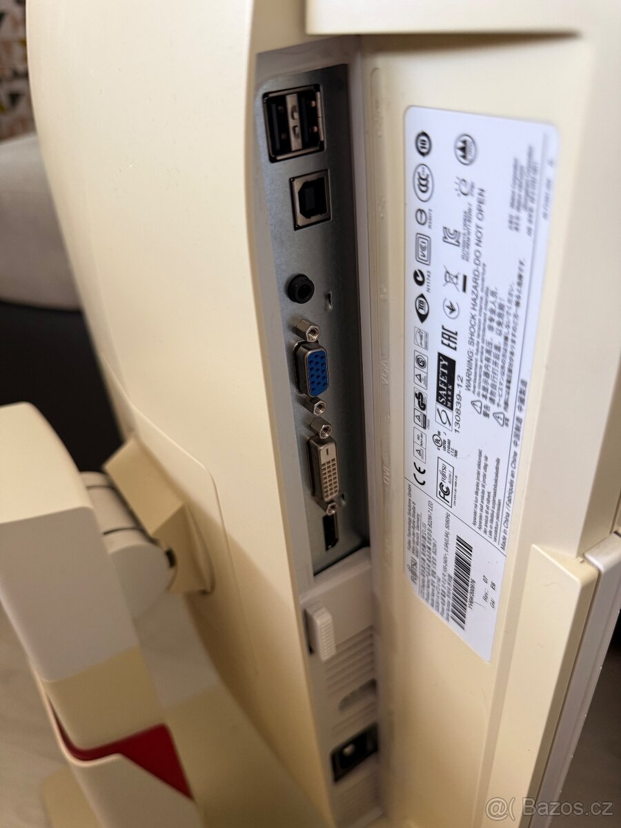 Monitor Fujitsu B22W-7 LED (22") - 4