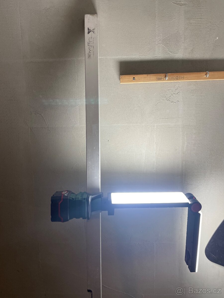 Aku LED Parkside svítidlo s klipem PLKLA 20-Li A1 - 4