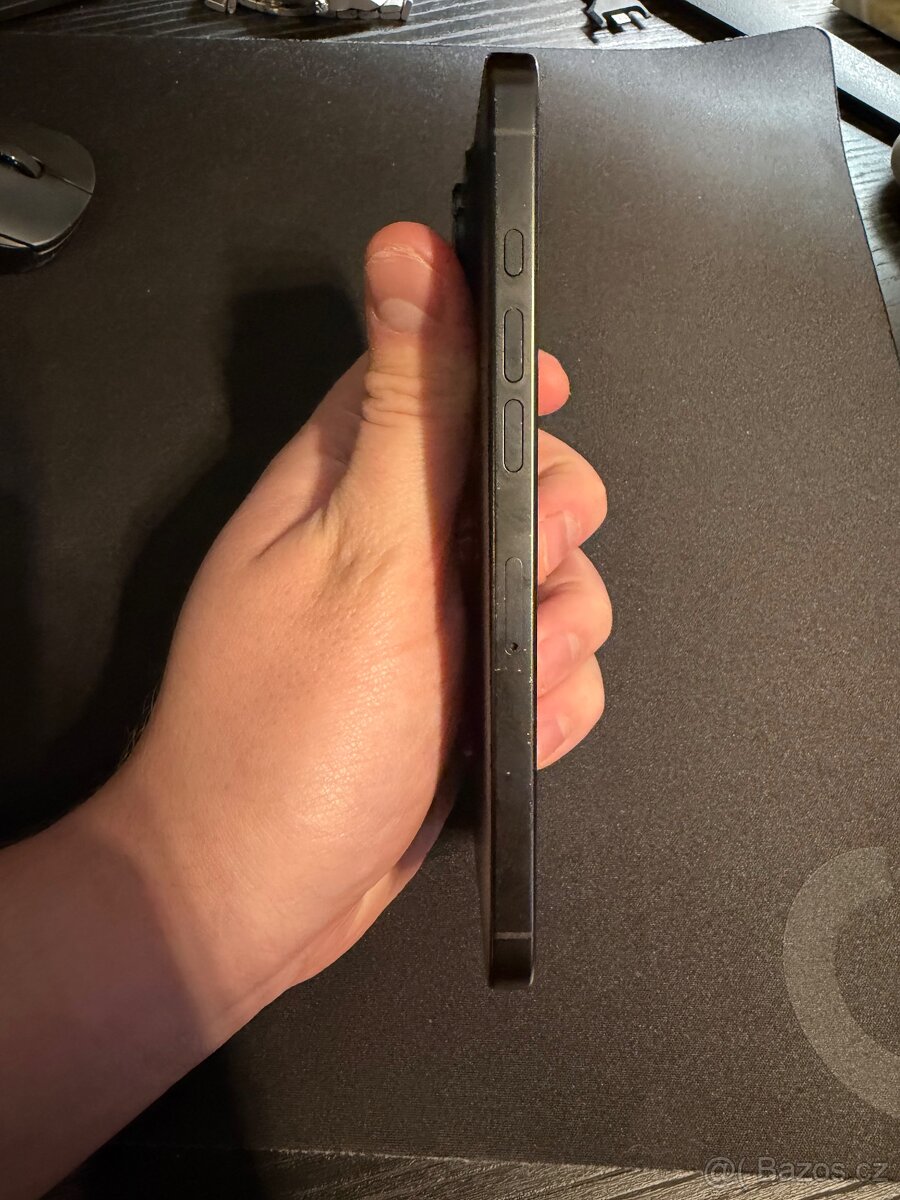 Prodam Iphone 16 Pro Max - 4