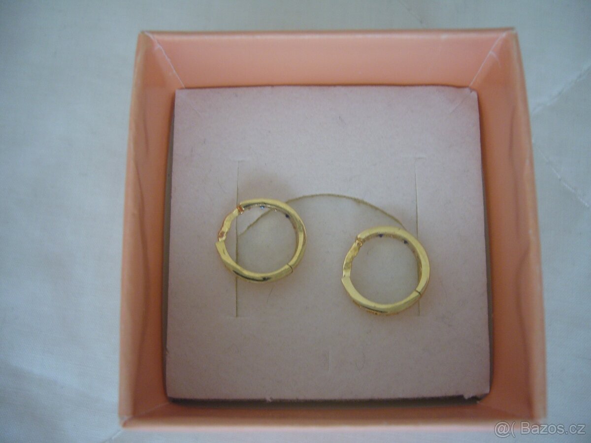 Prodám dívčí zlaté náušnice - 4