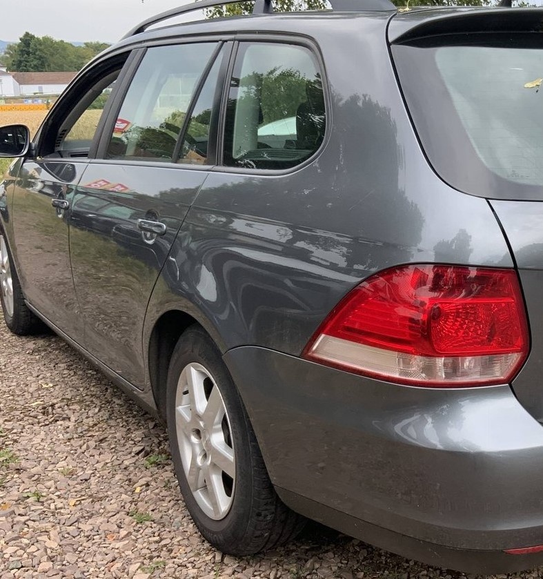 Volkswagen Golf variant 5 V 1.6 Mpi 75KW 158 tis km r.3/2008 - 4
