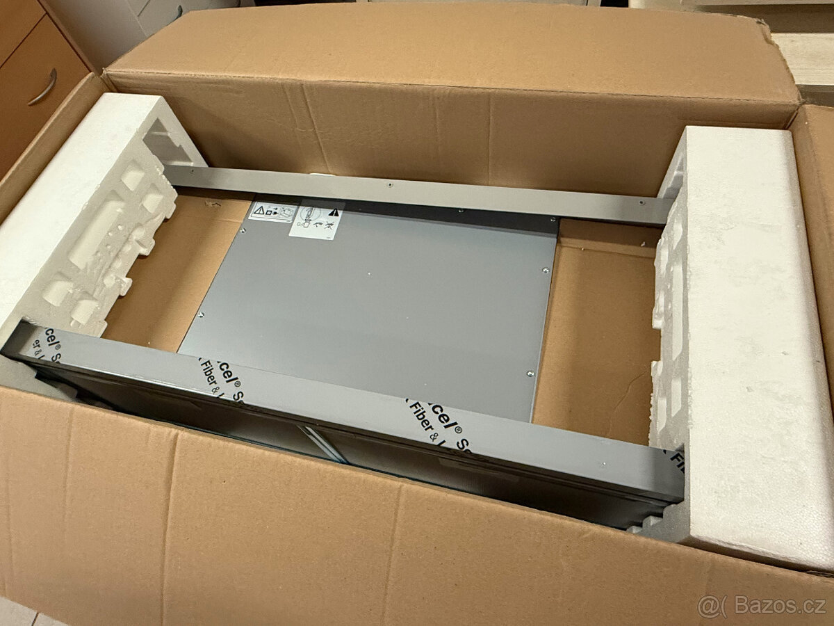 Nové vestavné digestoře 90cm AEG , - 4