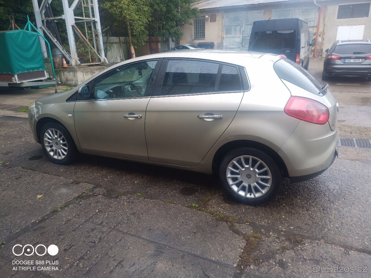 Prodám Fiat Bravo 1,6 JTDm 88 kW - 4
