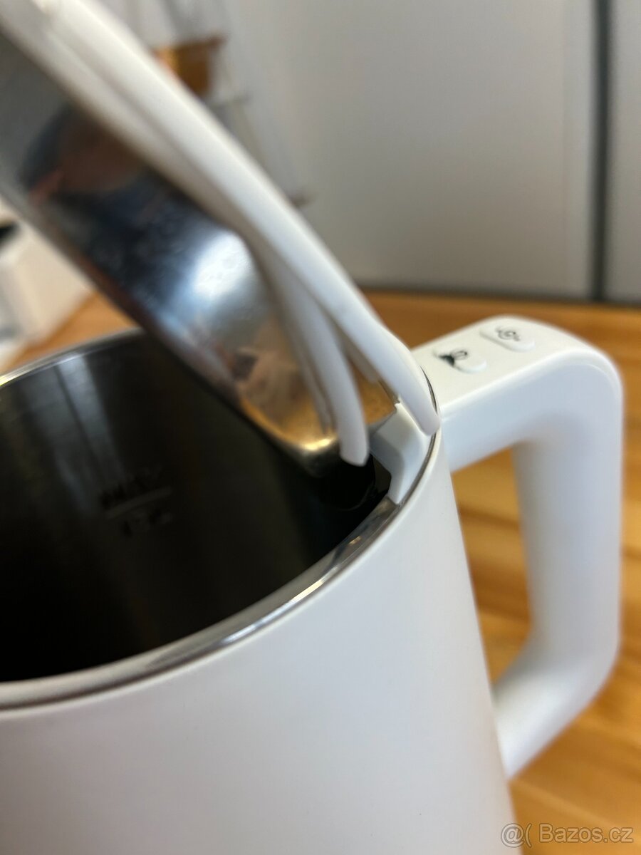 Rychlovarná konvice ETA - 4