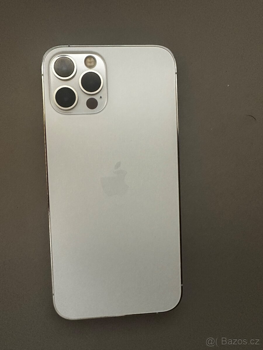 iPhone 12 Pro 128 GB bílá - 4