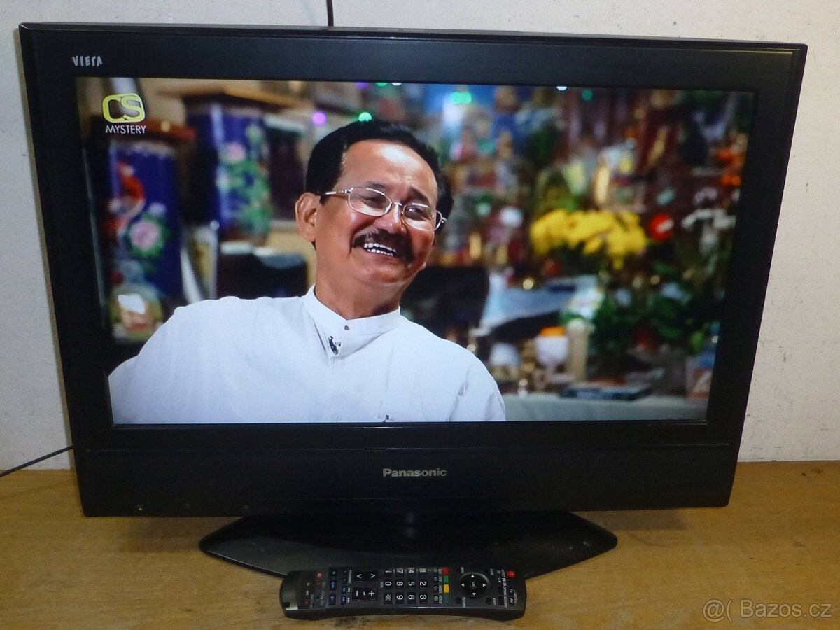 LCD televize PANASONIC 66cm (26 palců), nemá DVBT2 - 4