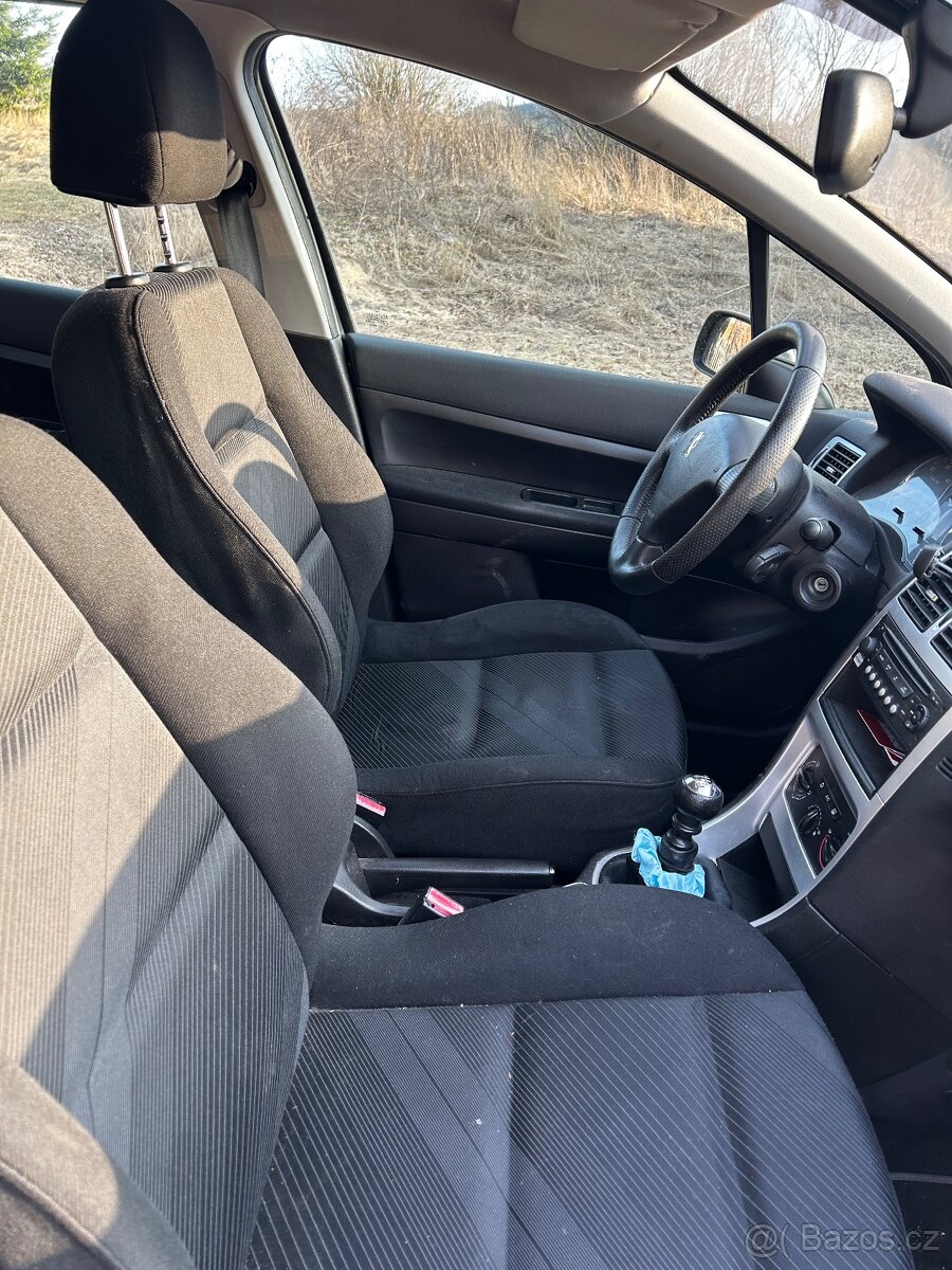 Peugeot 307 1,6hdi 2006 - 4