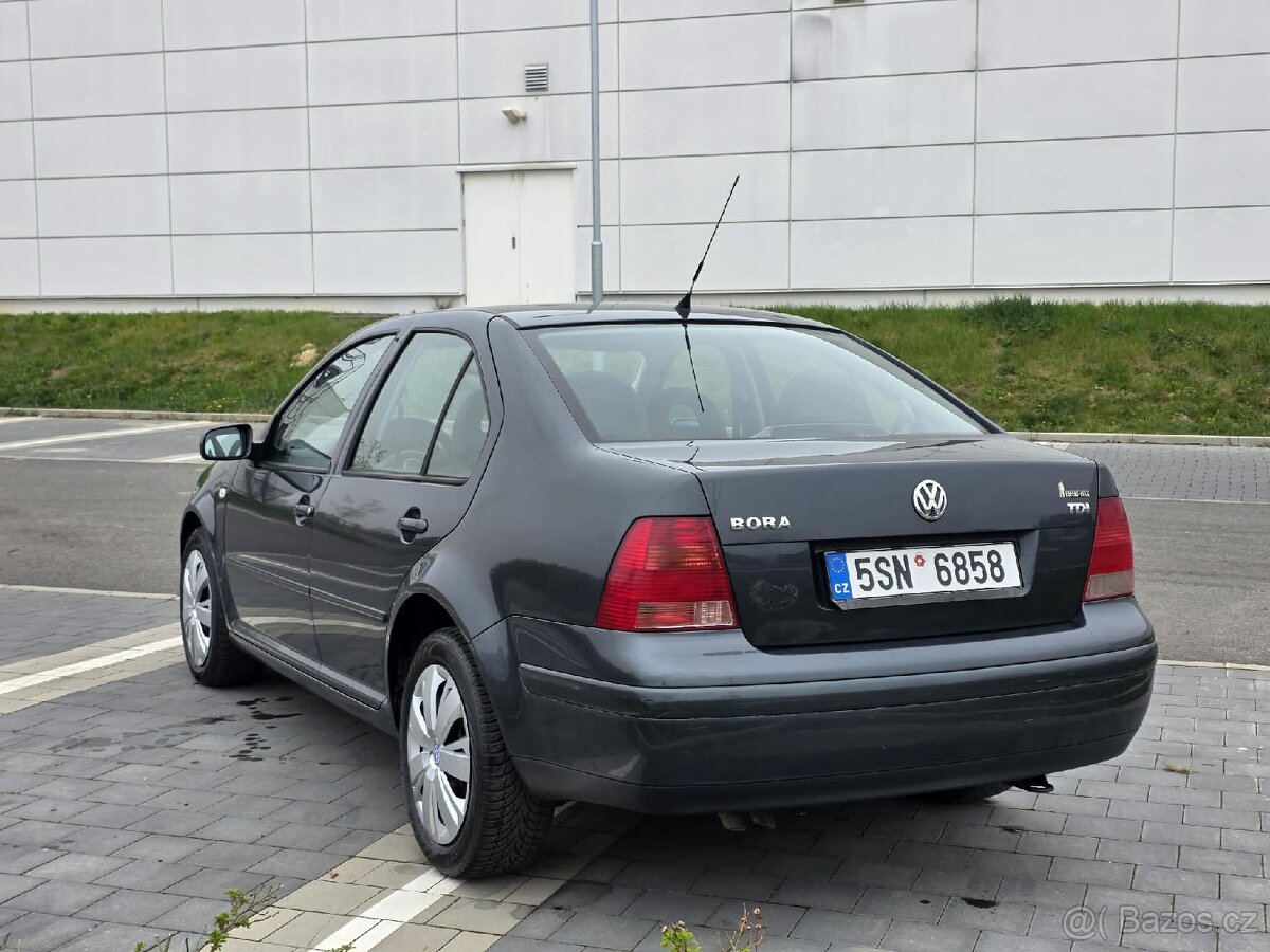 VW Bora 1.9.TDI - 4