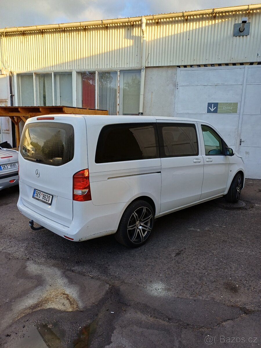 MERCEDES BENZ VITO TOURER 9 MÍST - 4