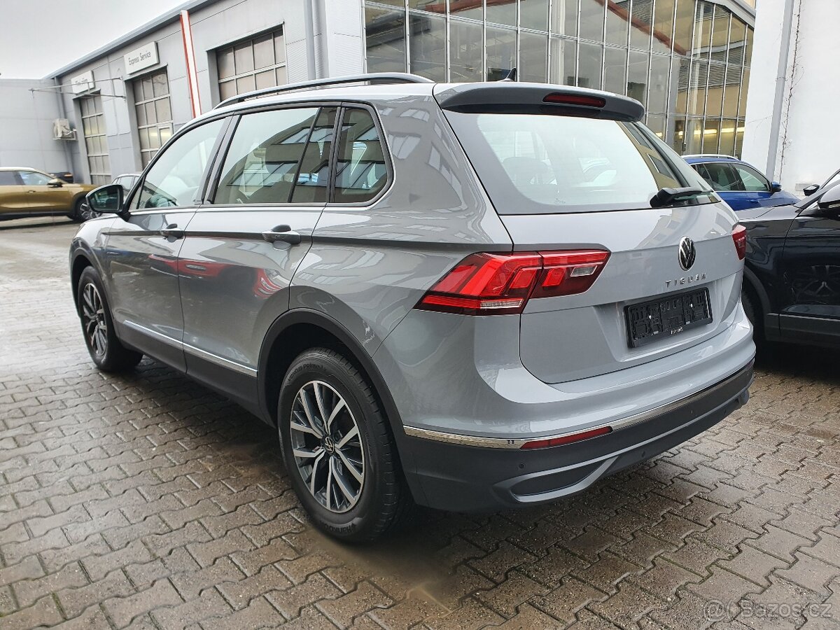 VW Tiguan 1.5TSI 110kW Man. Tažné Full LED- záruka Autodraft - 4