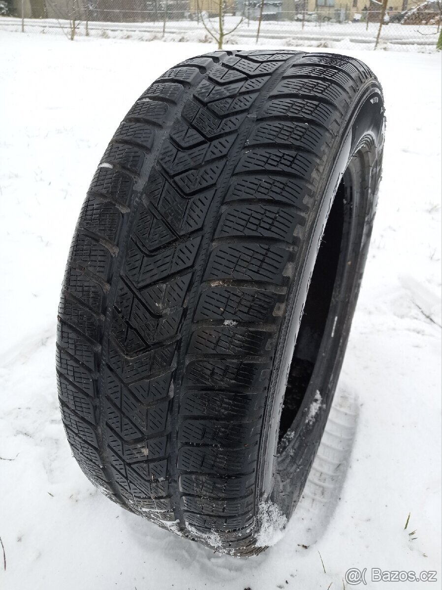 1ks Zimní pneumatika PIRELLI 235/60/R17 - 4